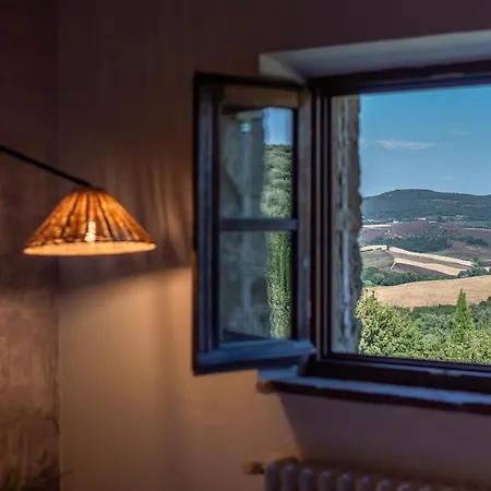 Family Forest-rifugio Con Piscina Crete Senesi Apartment