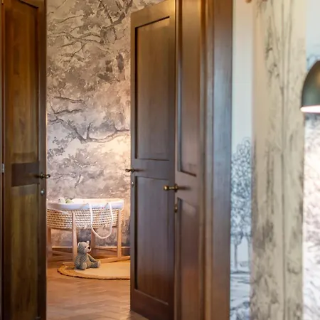 Family Forest-rifugio Con Piscina Crete Senesi * أسكيانو