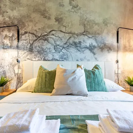 Apartment Family Forest-rifugio Con Piscina Crete Senesi *